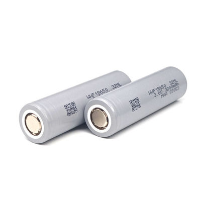 लो टेम्प 18650 रिचार्जेबल बैटरी 3000mAh 2600mAh सिलेंडरिक ली आयन बैटरी