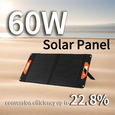 220.8% रूपांतरण दक्षता सौर पैनल 50W 60W 100W 200W छोटे सौर प्रणालियों के लिए