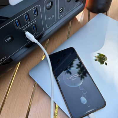 काले आपातकालीन जनरेटर पोर्टेबल पावर स्टेशन 2200W लिथियम लोहे फॉस्फेट बैटरी