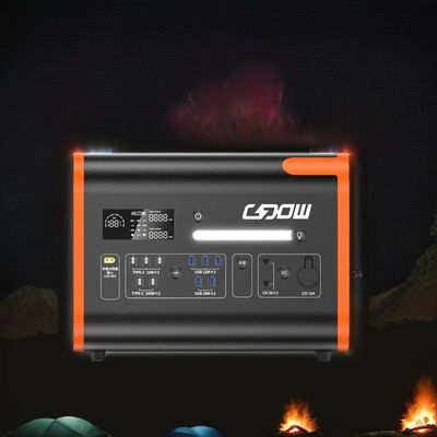 फोल्डेबल 2000W पोर्टेबल पावर स्टेशन 15W वायरलेस चार्जिंग के साथ सौर ऊर्जा आपूर्ति