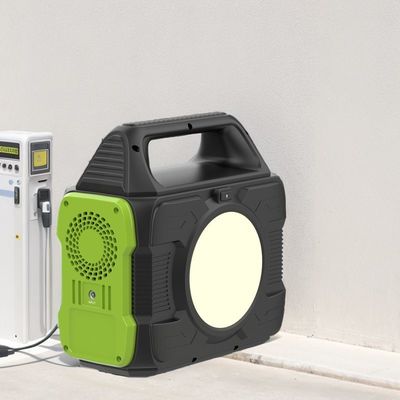 ऑफ ग्रिड सोलर जनरेटर UN38.3 कैम्पिंग के लिए पोर्टेबल पावर स्टेशन 300W