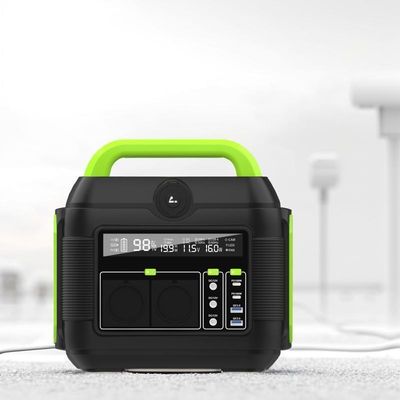 110V 220V इन्वर्टर कैंपिंग आउटडोर आपातकालीन बैकअप पावर सप्लाई लिथियम बैटरी के साथ