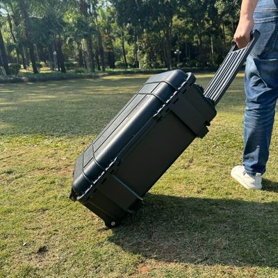 पोर्टेबल सोलर जनरेटर 3000W 4000W 5000W 6000W 7000W ABS पीसी एल्यूमीनियम मिश्र धातु के साथ