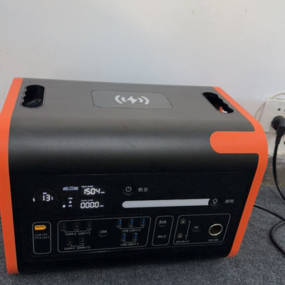 800W अधिकतम सौर चार्जिंग कार पावर स्टेशन आउटडोर और आपातकालीन के लिए इन्वर्टर प्रणाली
