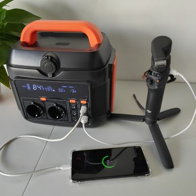 600W/576wh डायरेक्ट मल्टीफंक्शनल पोर्टेबल पावर स्टेशन टाइप-सी2 Pd27W आउटपुट के साथ