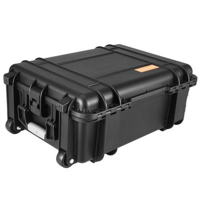 पोर्टेबल पावर स्टेशन 110V/220V 7000W सौर जनरेटर ABS मिश्र धातु खोल सामग्री के साथ