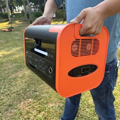 2200W पोर्टेबल मोबाइल पावर पीक 4400W पारिवारिक शिविर आर.वी. बिजली के लिए सौर ऊर्जा स्टेशन