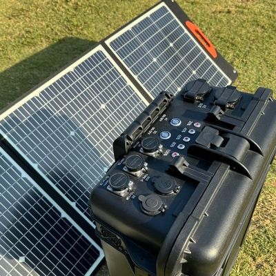 सभी सॉकेट प्रकार 3000W LiFePO4 बैटरी पोर्टेबल पावर स्टेशन 6000W की पीक पावर के साथ