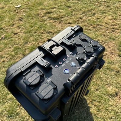LT-40 LiFePO4 4000W होम/कैम्पिंग पावर स्टेशन के लिए पोर्टेबल सोलर जनरेटर 110V/220V