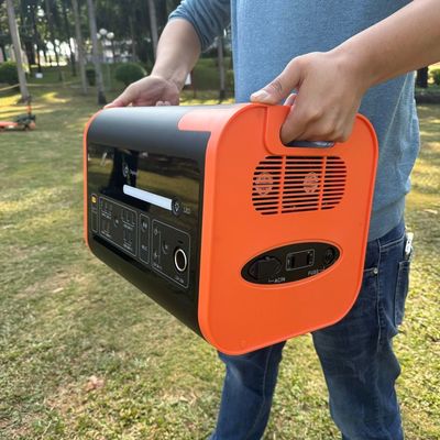 2200W निरंतर शक्ति सौर जनरेटर बिजली पोर्टेबल मोबाइल ऊर्जा भंडारण स्टेशन