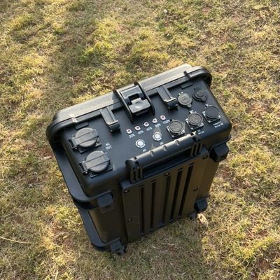 ले जाने के मोड पोर्टेबल पुल रॉड 3000W LiFePO4 बैटरी BMS सोलर पावर स्टेशन के साथ