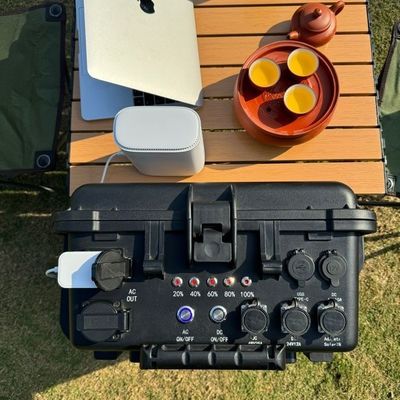 300W 600W 3000W LiFePO4 आउटडोर साहसिक के लिए आपातकालीन ऊर्जा भंडारण बिजली स्टेशन