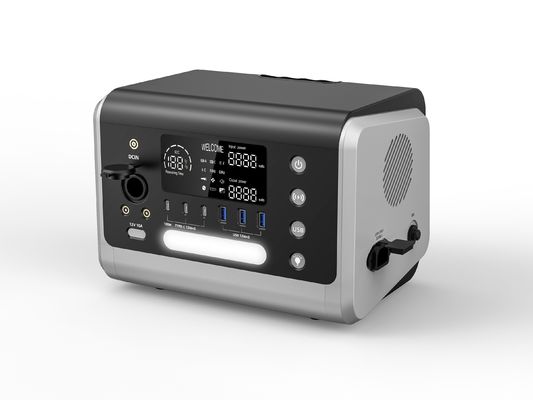 600W 700W 230V सौर LiFePO4 लिथियम बैटरी पावर स्टेशन HT60 और सौर पैनलों के साथ