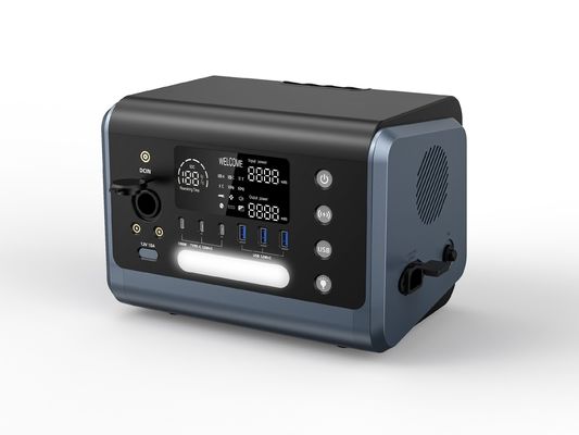600W 700W 230V सौर LiFePO4 लिथियम बैटरी पावर स्टेशन HT60 और सौर पैनलों के साथ
