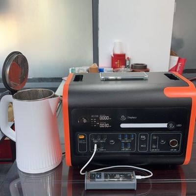 सौर कार चार्जिंग के साथ 2000W ऊर्जा भंडारण/पोर्टेबल जनरेटर प्रकार AC DC USB चार्जिंग AT22