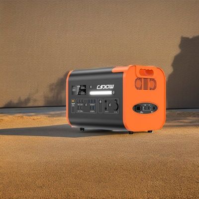 LiFePO4 बैटरी सेल प्रकार 220V आउटपुट पिकनिक और आपात स्थिति के लिए पोर्टेबल पावर स्टेशन