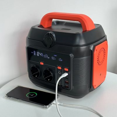 बाहरी और घरेलू आपातकालीन ऊर्जा आपूर्ति के लिए 150W/200W/600W पोर्टेबल पावर स्टेशन