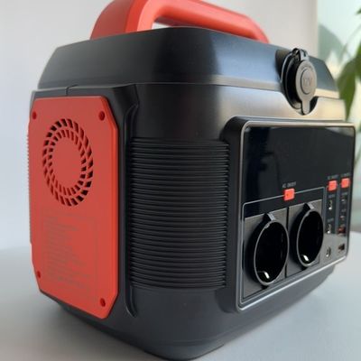 पोर्टेबल पावर स्टेशन 600W 150W 200W 300W जनरेटर शिविर और घर के लिए सौर पैनल