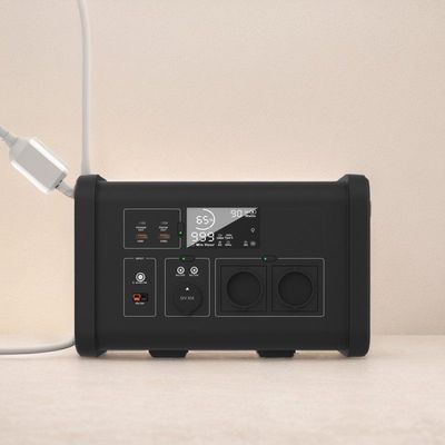सौर इनपुट 18V/6A मैक्स मल्टी-फंक्शन पोर्टेबल पावर स्टेशन 700W कैंपिंग के लिए