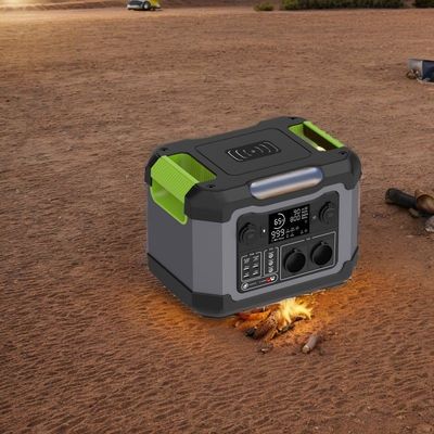 वायरलेस रिचार्जेबल सोलर जनरेटर के साथ 1200W AC आउटपुट 230V पोर्टेबल पावर स्टेशन