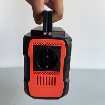 QC3.0 आउटपुट और प्रकार C इनपुट/आउटपुट के साथ हल्के 200W लिथियम बैटरी जनरेटर