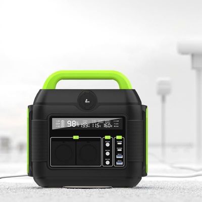 कैम्पिंग आपातकालीन बैकअप के लिए पोर्टेबल 600W सौर ऊर्जा संयंत्र यूपीएस 110V 220V इन्वर्टर