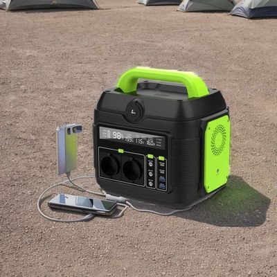 पोर्टेबल सोलर पावर स्टेशन के लिए 600W मल्टीफंक्शनल सोलर पैनल एसी क्विक चार्जिंग 3.0