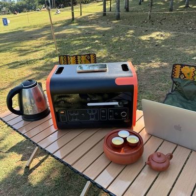 सौर आपातकालीन जनरेटर के लिए 300W/600W/2200W/3000W पोर्टेबल मोबाइल पावर सप्लाई