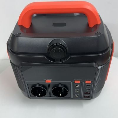 600W कैम्पिंग RV पोर्टेबल सोलर जनरेटर 220V आउटपुट और Un38.3/MSDS प्रमाणीकरण के साथ