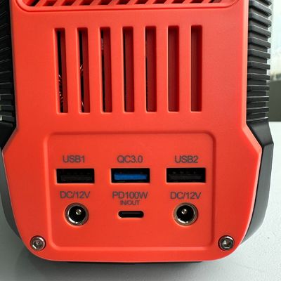 288wh 300W मल्टी-फंक्शन लिथियम बैटरी आउटडोर लाइव के लिए पोर्टेबल पावर स्टेशन