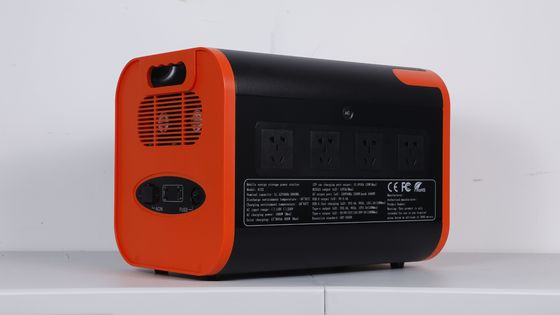 बड़ी क्षमता वाला आउटडोर आपातकालीन बिजली स्टेशन 2200W 2048wh 40ah USB 12W*3/18W*2 के साथ