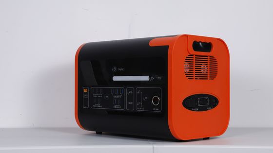 बड़ी क्षमता वाला आउटडोर आपातकालीन बिजली स्टेशन 2200W 2048wh 40ah USB 12W*3/18W*2 के साथ