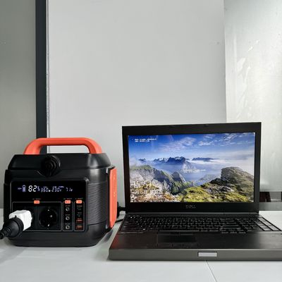 200W300W 600W पोर्टेबल पावर स्टेशन तरल क्रिस्टल डिस्प्ले और अनुकूलन योग्य रंग