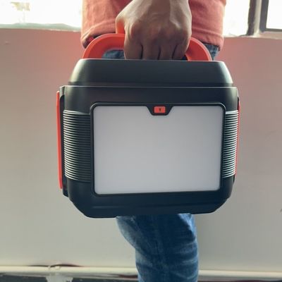 प्रकार-सी यूएसबी डीसी एसी आउटपुट मोबाइल पावर स्टेशन के साथ 600W पोर्टेबल सोलर जनरेटर एमपीपीटी है