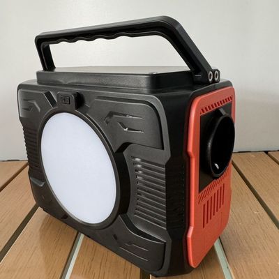 एलईडी लाइट एसी आउटपुट पावर 5V-20V/2A एडाप्टर इनपुट के साथ पोर्टेबल सोलर पावर स्टेशन 200W