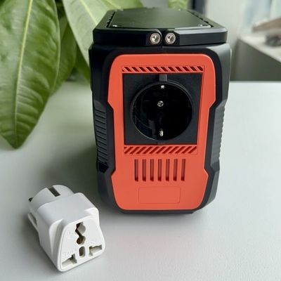 एलईडी लाइट एसी आउटपुट पावर 5V-20V/2A एडाप्टर इनपुट के साथ पोर्टेबल सोलर पावर स्टेशन 200W
