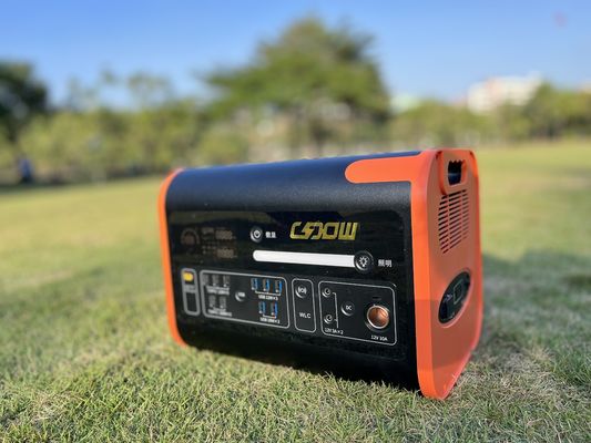 तेजी से चार्ज करने के लिए 2200W उच्च क्षमता वाले लिथियम बैटरी पोर्टेबल पावर स्टेशन बेचें