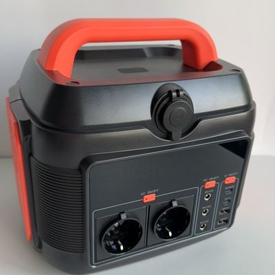 आउटडोर कैंपिंग और आपातकालीन बिजली स्टेशन के लिए 600W बैटरी बैकअप सोलर जनरेटर