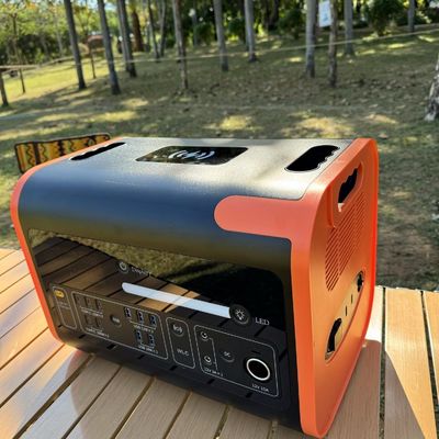 आउटडोर लाइव प्रसारण पोर्टेबल पावर स्टेशन के लिए 800W सौर चार्जिंग बैकअप इन्वर्टर