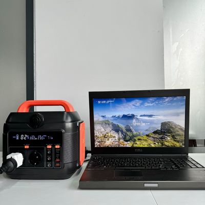 मोबाइल चार्जिंग समाधानों के लिए पोर्टेबल 600W आपातकालीन सौर जनरेटर पावर स्टेशन