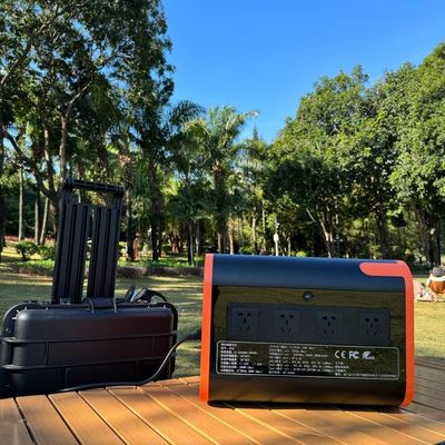 110V/220V मोबाइल AC/DC रिचार्जेबल 2200W पोर्टेबल पावर स्टेशन AT22 रंग नारंगी काला