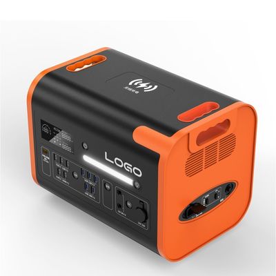 220V±5% एसी आउटपुट वोल्टेज फास्ट चार्जिंग 2400W कार और सौर के लिए पोर्टेबल पावर स्टेशन