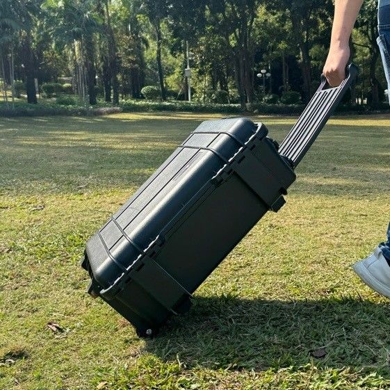 एसटी-70 सुपर फास्ट चार्ज 6000W 4800wh स्मार्ट होम फंक्शन के साथ पोर्टेबल पावर स्टेशन