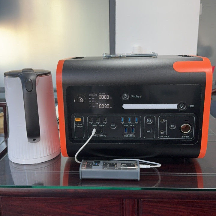 1800W-2400W ऊर्जा भंडारण आउटडोर यात्रा के लिए पोर्टेबल पावर स्टेशन सौर जनरेटर