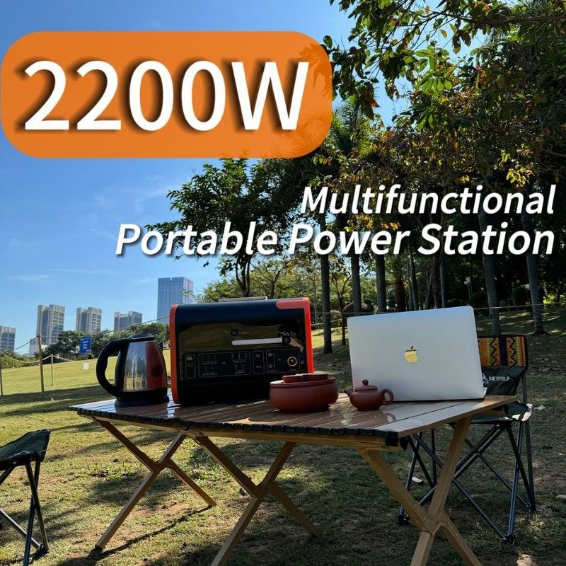 एसी आउटपुट वोल्टेज 220V±5% 2200W पोर्टेबल पावर स्टेशन 2220wh 2000W सौर जनरेटर