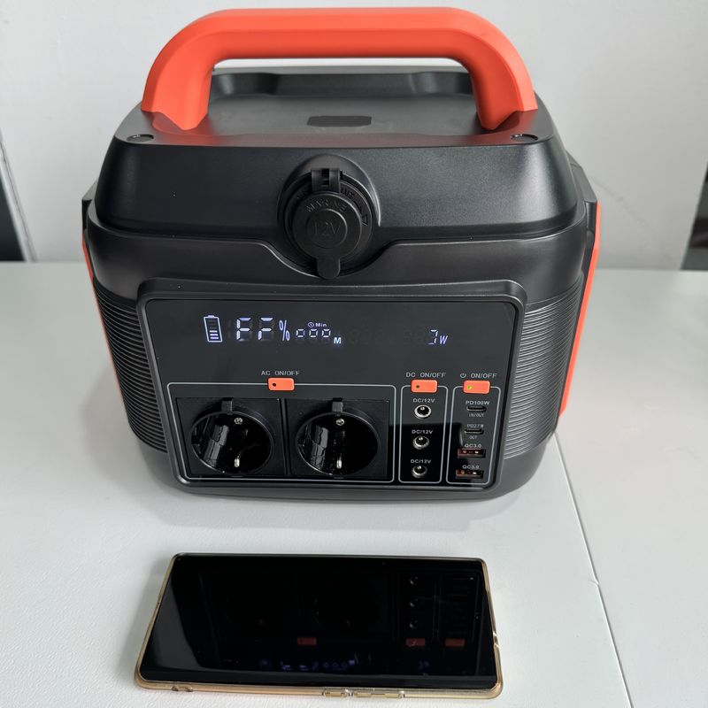 600W 300W 2200W पोर्टेबल पावर स्टेशन सौर पैनल जनरेटर घर के लिए आउटडोर कैंपिंग के लिए
