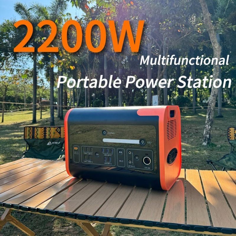 आउटडोर कैंपिंग के लिए 2200W पोर्टेबल पावर स्टेशन डीसी एसी आउटपुट और 2000wh सोलर इनपुट