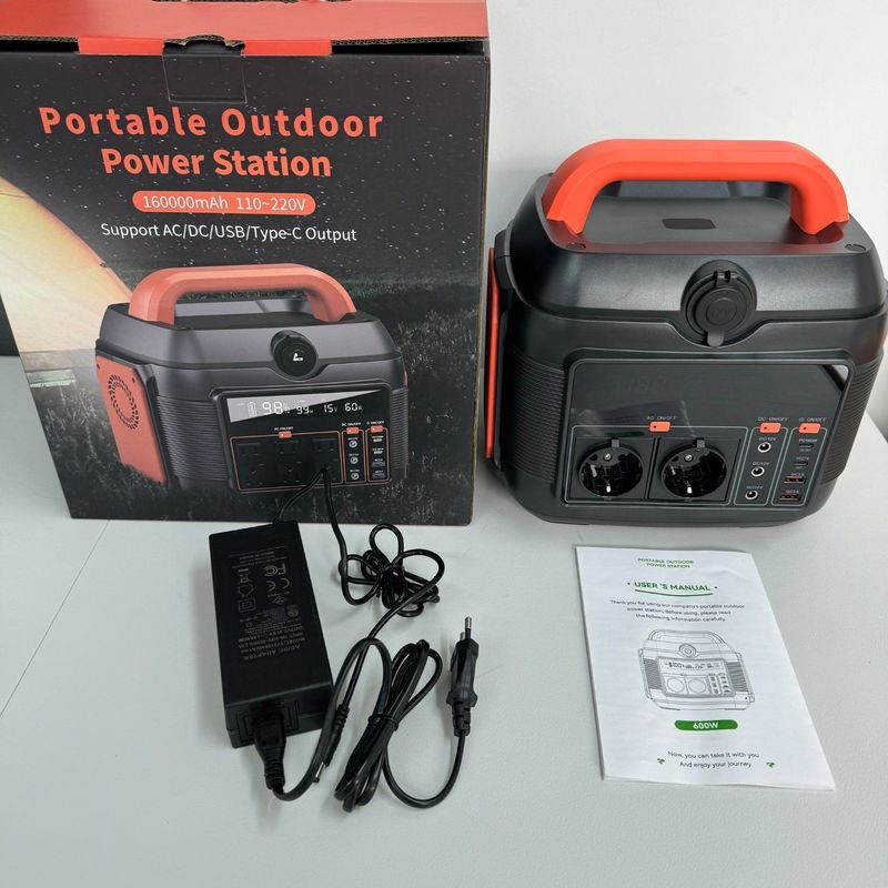 आउटडोर पोर्टेबल पावर स्टेशन के लिए 600W सौर ऊर्जा भंडारण जनरेटर हटाने योग्य नहीं हो सकता है