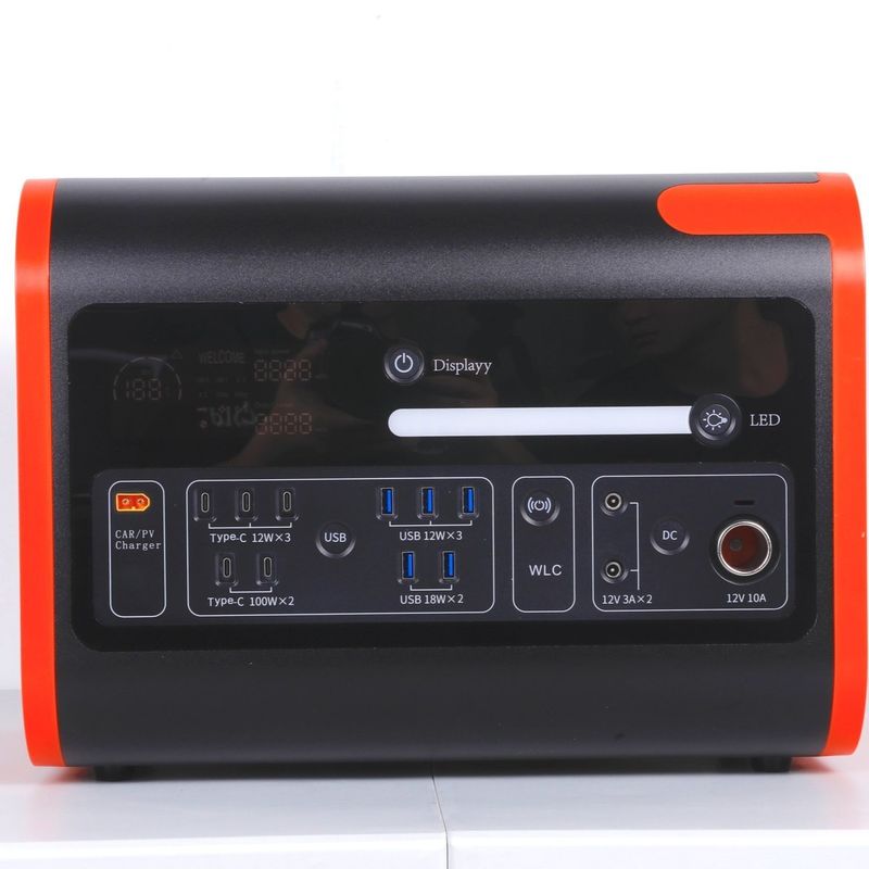 51.52V/40ah LiFePO4 बैटरी आउटडोर कैंपिंग के लिए पोर्टेबल पावर स्टेशन 3500W आउटपुट
