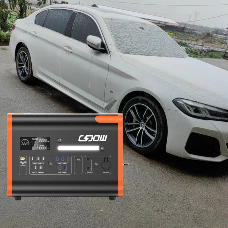 वायरलेस चार्जिंग 15W CE Un38.3 MSDS प्रमाणित 2200W आपातकालीन के लिए पोर्टेबल पावर स्टेशन